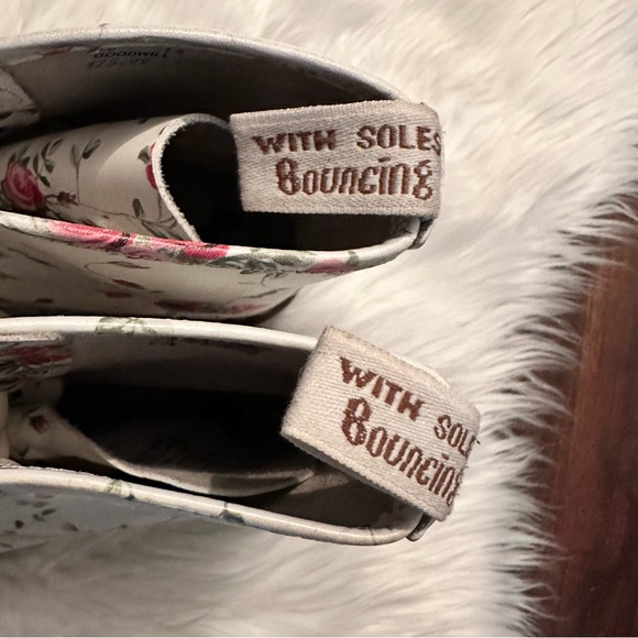 ✨Rare Limited Edition✨ Dr. Marten Pascal 1460 lace ups in Portland Rose - Picture 12 of 14